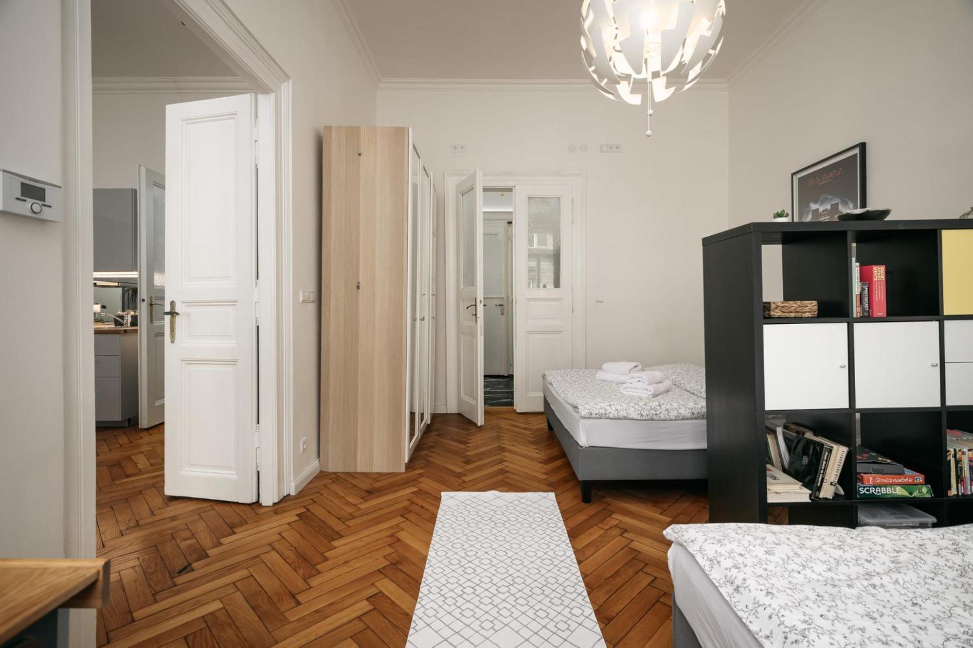 Comfortable And Cosy A Few Steps From Dancing House And Naplavka Dance פראג